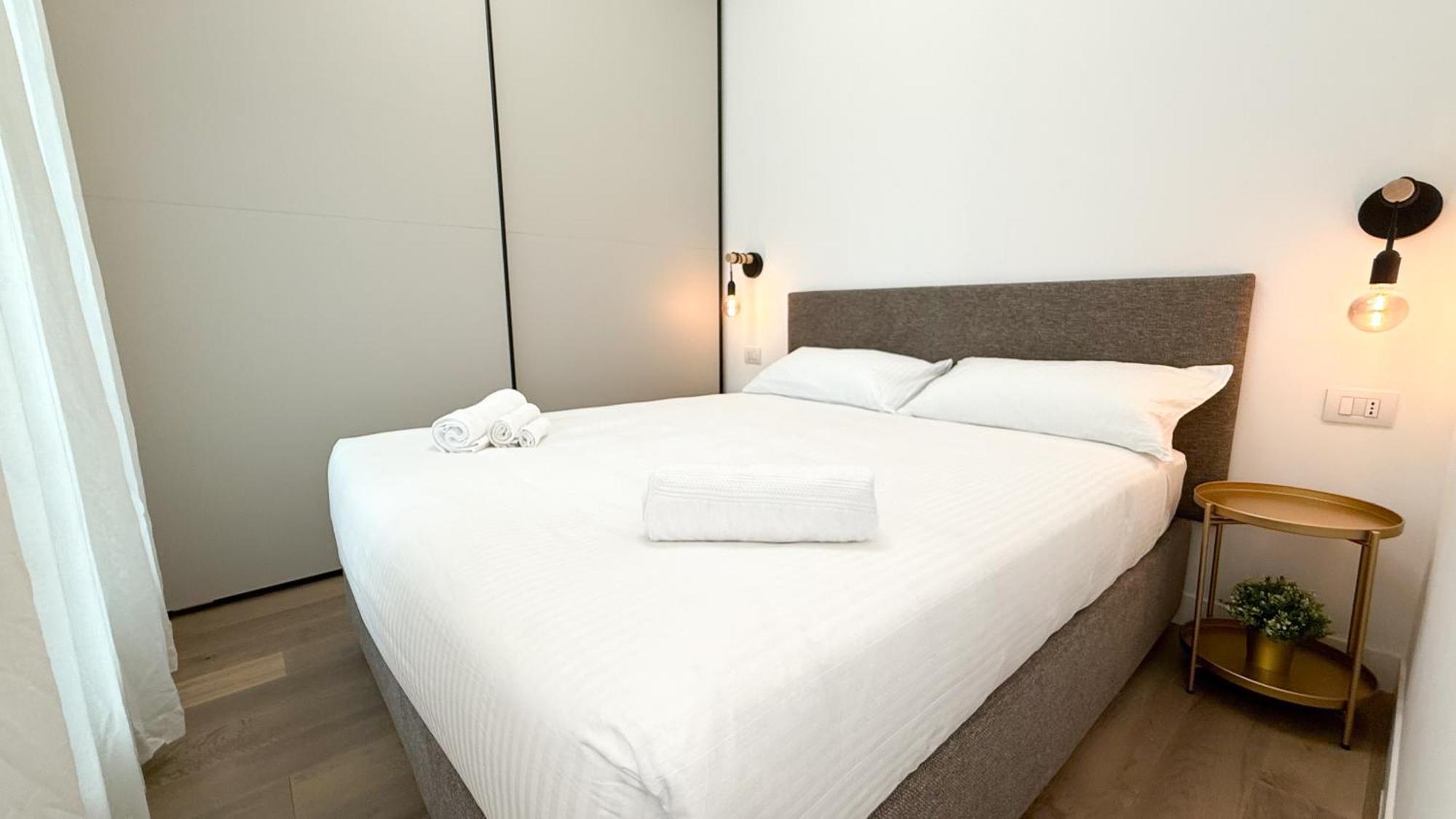 Apartamento Bilocale Moderno Con Parcheggio E Self Check-in Fiera & Citylife Milán