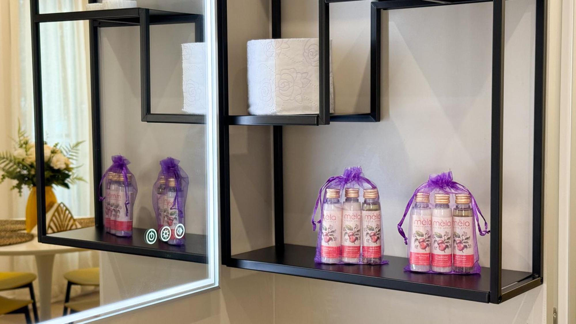 Apartamento Bilocale Moderno Con Parcheggio E Self Check-in Fiera & Citylife