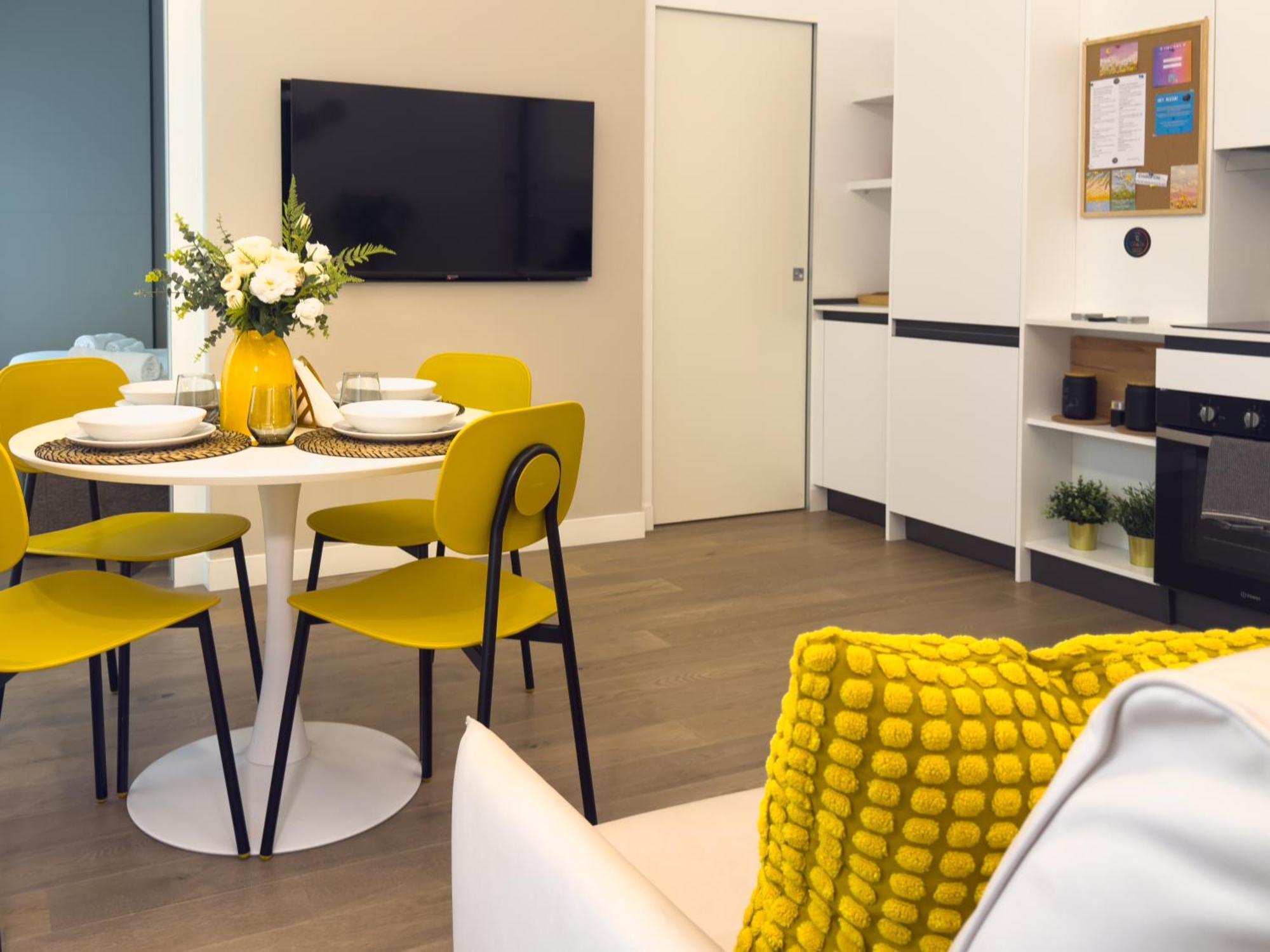 Bilocale Moderno Con Parcheggio E Self Check-in Fiera & Citylife